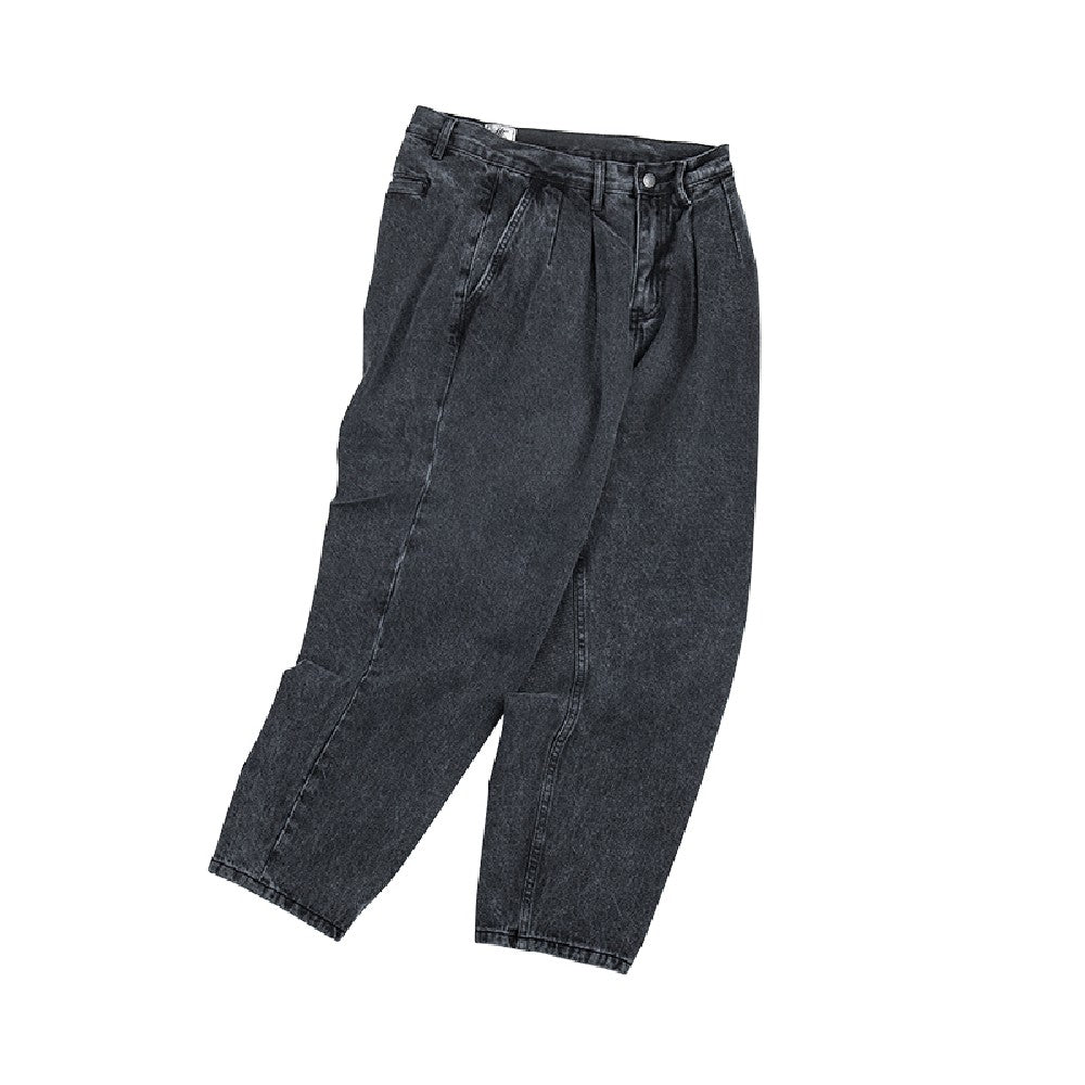 Washed Loose Pleated Jeans